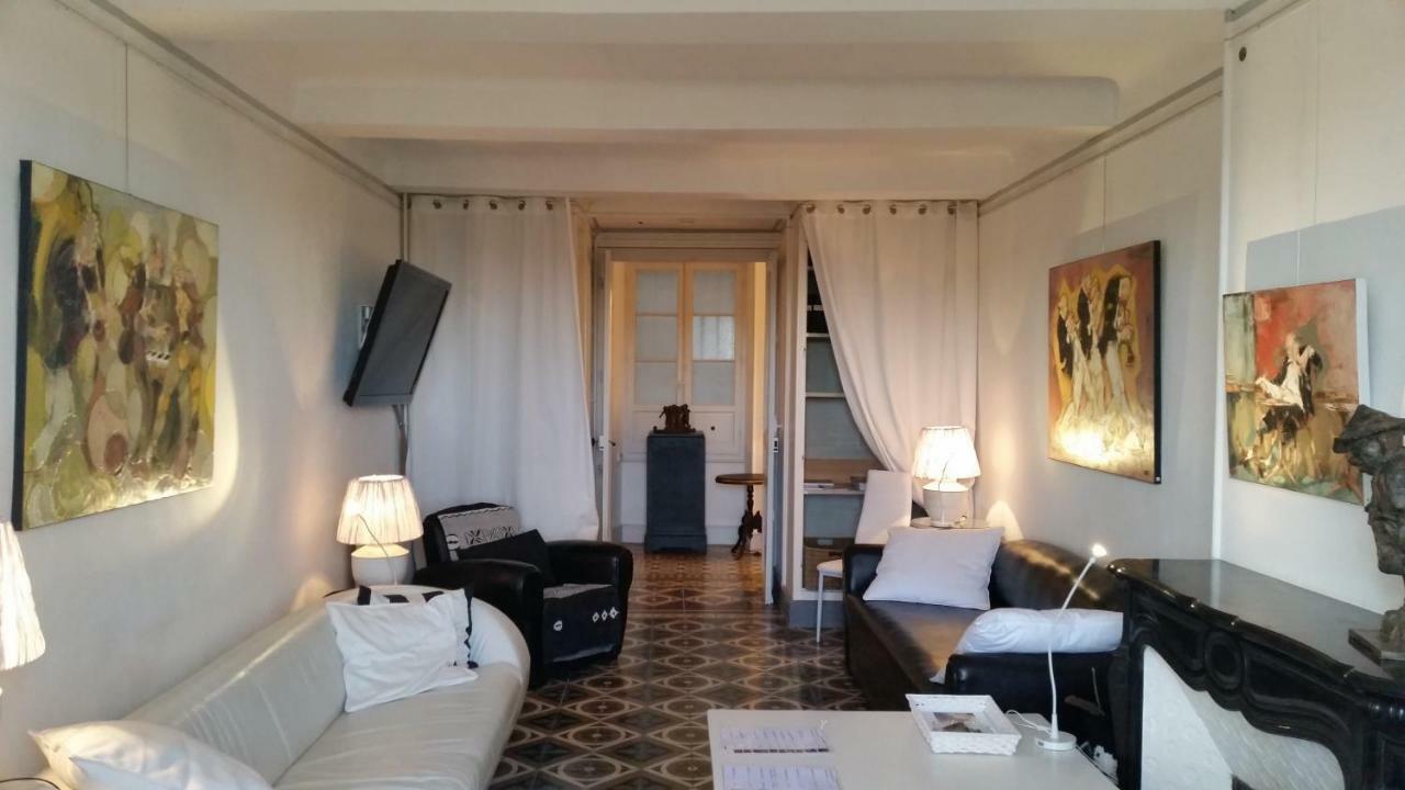 Les Chapeliers Bed and Breakfast Claviers Buitenkant foto