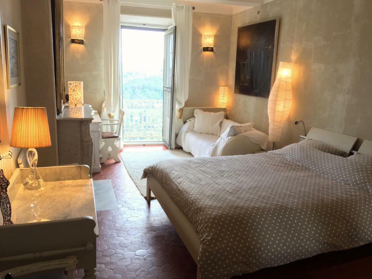 Les Chapeliers Bed and Breakfast Claviers Buitenkant foto