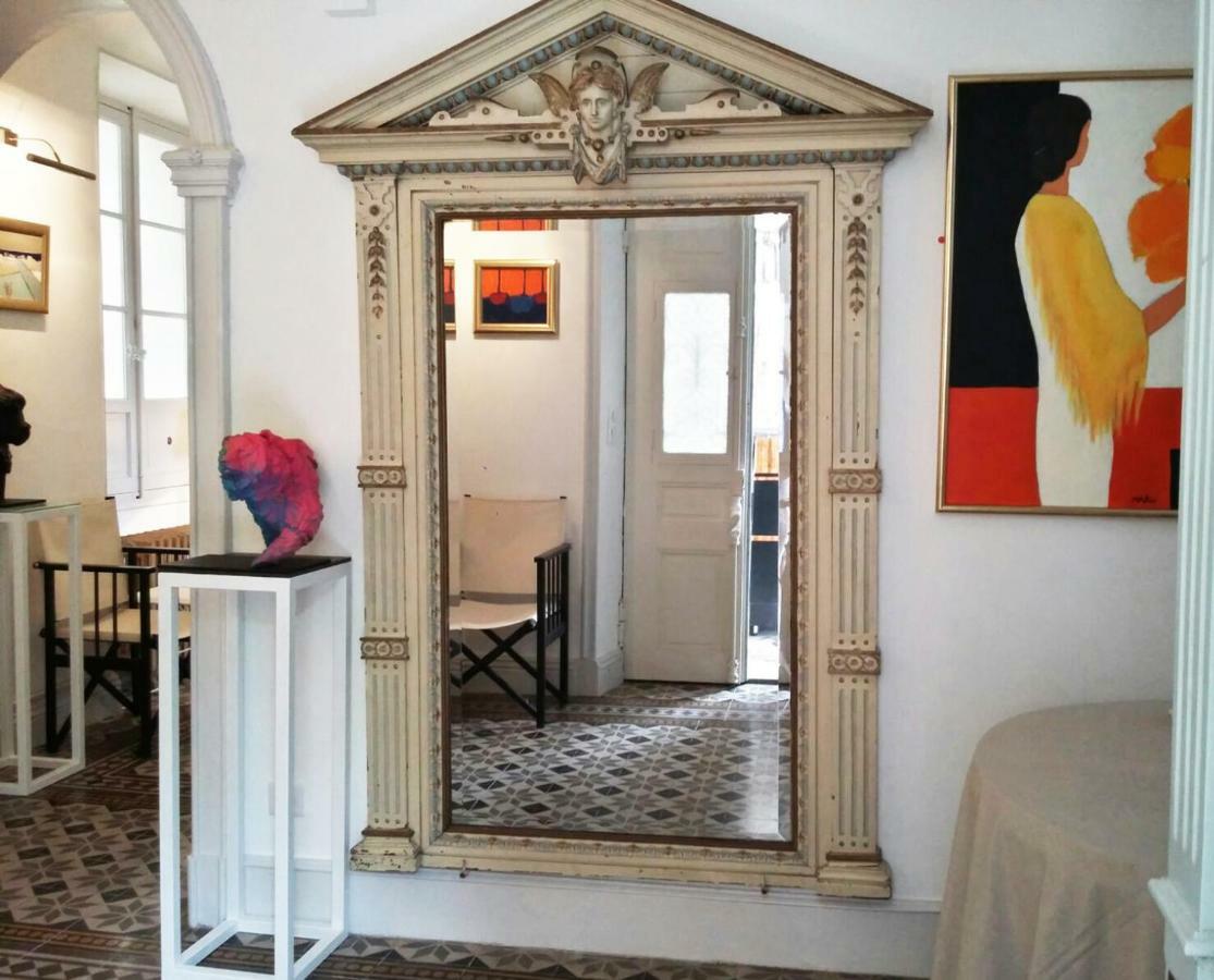Les Chapeliers Bed and Breakfast Claviers Buitenkant foto