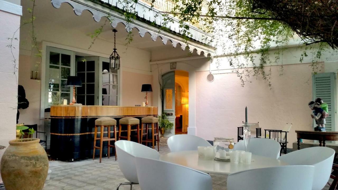 Les Chapeliers Bed and Breakfast Claviers Buitenkant foto